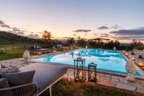 VILLA LAJATICO Farmhouse with Private Pool - Image 2