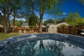 Former QB’s Pad | Hot Tub • Arcade • Fire Pit • Walk to Lambeau - Image 3