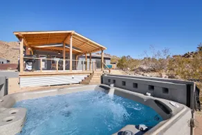 Dreamspace - Hot Tub, Fire Pit, 5 Min. To Park 2 Bedroom Home by RedAwning - Image 4