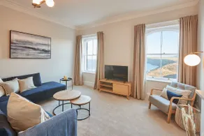 Host & Stay - Huntcliff View Apartment - Image 2