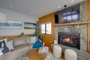 Views & Hot Tub! Beech Mtn 'Sky Barn Retreat' - Image 4