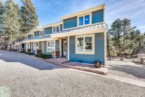 Bright Townhome - 1 Mile to Downtown Cloudcroft - Image 3
