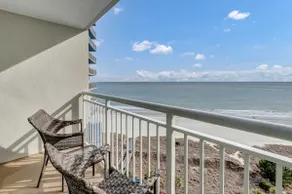 New High Floor Private Balcony Oceanfront w Pools - Image 5
