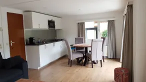 Spa Chalet Veluwe Wellness with Private HOTTUB and SAUNA - Family Holiday House with Fenced Garden - Veluwe Holiday Putten - Image 3
