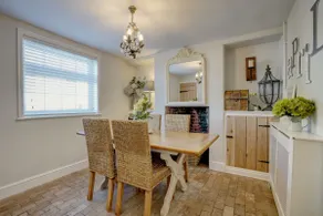 April Cottage, Charming Coastal Cottage Near the Beach in Winterton-on-Sea - Image 4