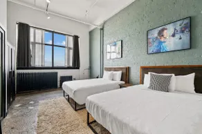 Spacious Loft 2 bedroom in N Oakland 400, sleeps 8 - Image 4