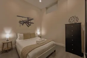 Downtown Loft | Walk Anywhere | Ideal for Nurses! - Image 2