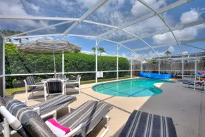 2 Suites, 1 King, 5 beds- Pool, Games Room #810 villa - Image 2