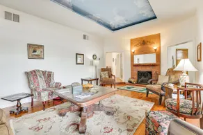 2 Mi to Dtwn Phoenix: Walkable Family Retreat! - Image 4