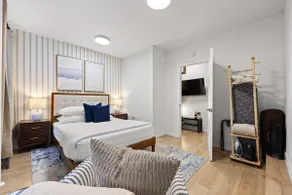 2BR In Times Square Near Restaurants, FIFA - Image 2
