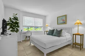 360B - Corner 2BR Ground-Floor Gem in West Boca - Image 5