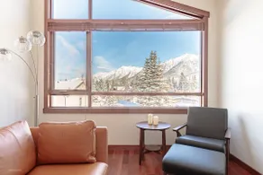 El Paraiso - Luxury Downtown Penthouse - Image 2