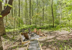 Huge Family Paradise w/Hot tub & Firepit on Creek - Image 5