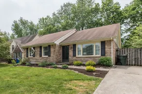 Sky Beauty/12min to Keeneland/18min to Rupp Arena - Image 3