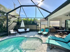 Naples Angel House -  Pool, Bikes, Parking, Walk to the Beach - Image 3