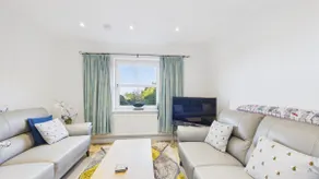 12A Solent Landing direct beach access - Image 3