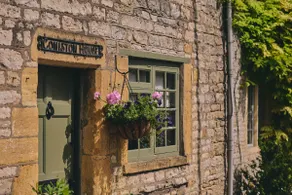 Traditional-Country House-Private Bathroom-Pa - Image 2