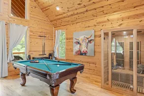 Private Luxury Couples Paradise Full of Amenities - Image 4
