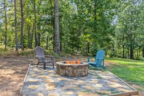Private Luxury Couples Paradise Full of Amenities - Image 3