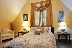 River House - Waterfront 3 bedroom, 2 bath - Image 5