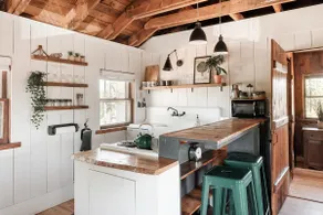 Mountain modern Carriage House downtown Morganton - Image 3