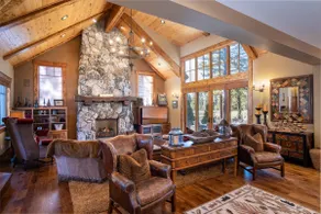 Luxury 4BD Located at Old Greenwood! - Image 2