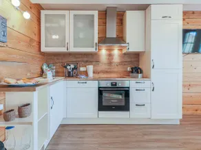 Tyrolean apartment with ski lift nearby - Image 4