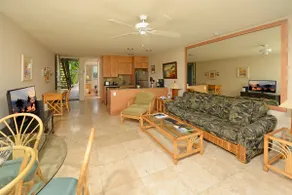 Maui is calling! Ocean Access! Beautiful views! - Image 4
