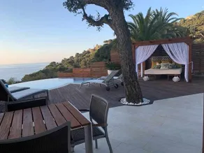 Mediterranean style 200 meters from the beach with a pool - Image 3