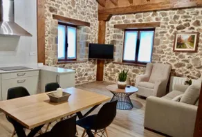 Apartamentos La Ventana de Mogrovejo - Image 2