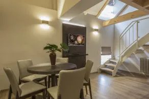 Apartment-Deluxe-Ensuite with Bath-Countryside vie - Image 3
