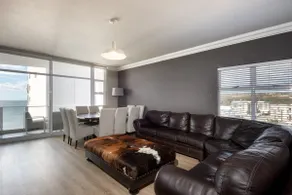 Beach Club Self Catering Apartments - Image 3