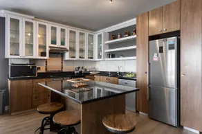 Beach Club Self Catering Apartments - Image 4