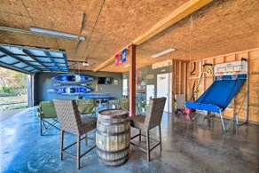 Entire Home w/ Lake Granbury Views + Game Room! - Image 3