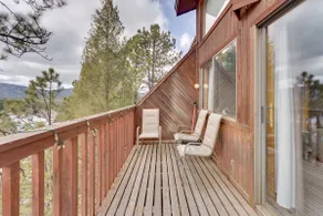 Walk to Lifts: Ski-In/Ski-Out Angel Fire Condo - Image 3