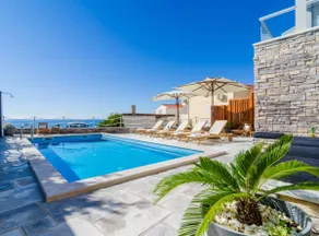Apartments Villa Capitano - One Bedroom Apartment with Terrace and Sea View - Image 5