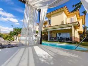 Sea Edge Friendly Holiday Home in Maspalomas - Image 4
