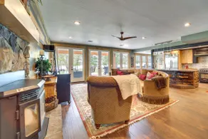 Hot Tub, Game Room & More! Lakefront Home in Afton - Image 2