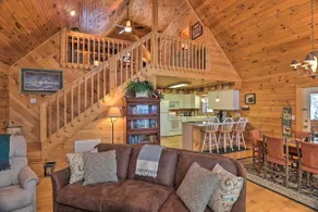 Smoky Mountain Cabin w/ Hot Tub & Views! - Image 5