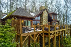 2 Mi to Slopes: Luxe Beech Mtn Cabin w/ Hot Tub - Image 2