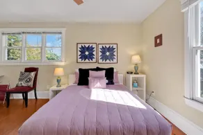 Condo Riviere Stay Downtown! Walk everywhere! - Image 3