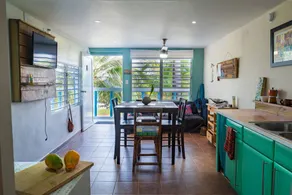 Peje Blanco Beachfront Farm Stay - Image 2