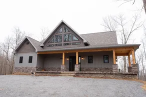 Retreat at Wolf Creek, Secluded Lake House Getaway on 9 Acres! - Image 3