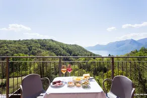 Familienfreundliche italienische Seen 3-Schlafzimmer-Villa mit WIFI, Grill, Seeblick, Spielekonsole - Image 2