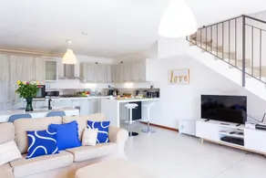 Familienfreundliche italienische Seen 3-Schlafzimmer-Villa mit WIFI, Grill, Seeblick, Spielekonsole - Image 5