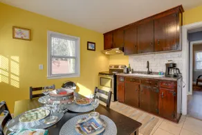 Renovated Charlotte Bungalow - 3 Mi to Downtown! - Image 2