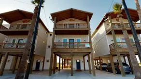 PFC1006 Shared Pool, Pet Friendly - Image 4