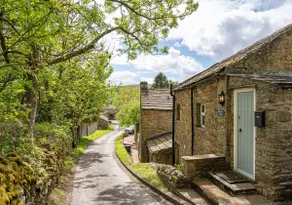 Hobsons Cottage - Image 2