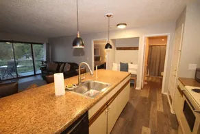 Hawks Nest 122-Lakefront condo-King Bed - Image 5