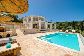 Stone Villa with Infinity Pool & Sea Views - Image 5